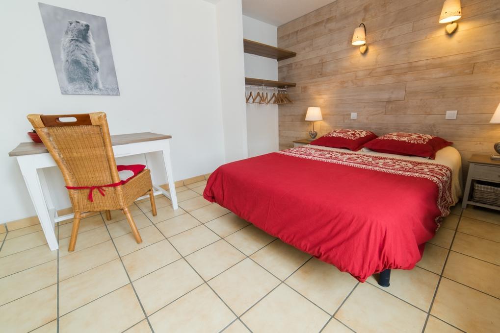 Gite La Maisonnee Sazos Exterior photo